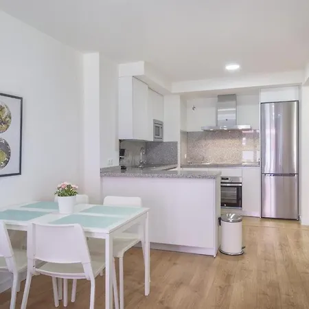 City Apartment *